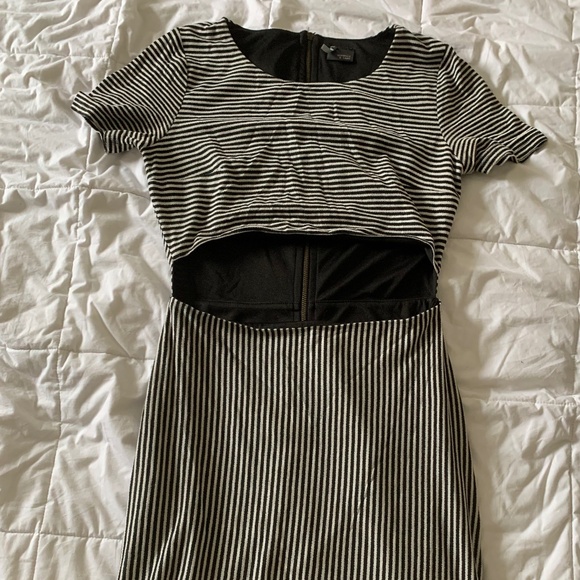 NWOT Sparkle & Fade Cut-Out Bodycon T-Shirt Dress, Xs - Picture 2 of 7